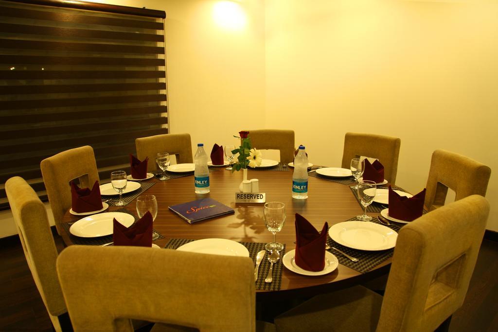 Continent Nakodar Hotel & Resorts Exterior foto